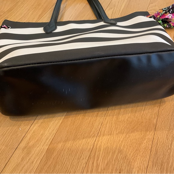 💐B&WstripedTote&Wallet💐 - Picture 8 of 12